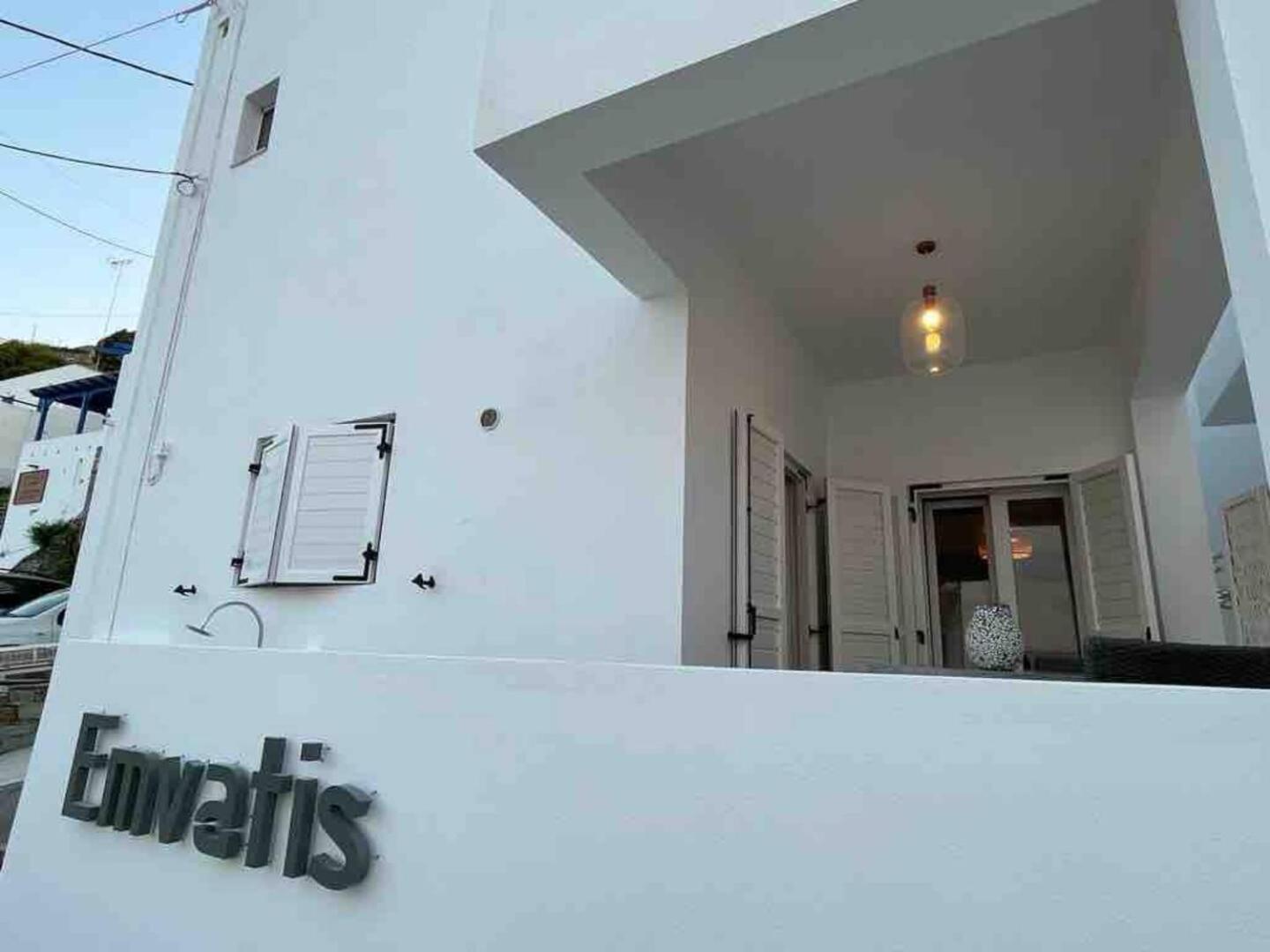 Emvatis Luxury Apartments E1 Holiday home Kythnos