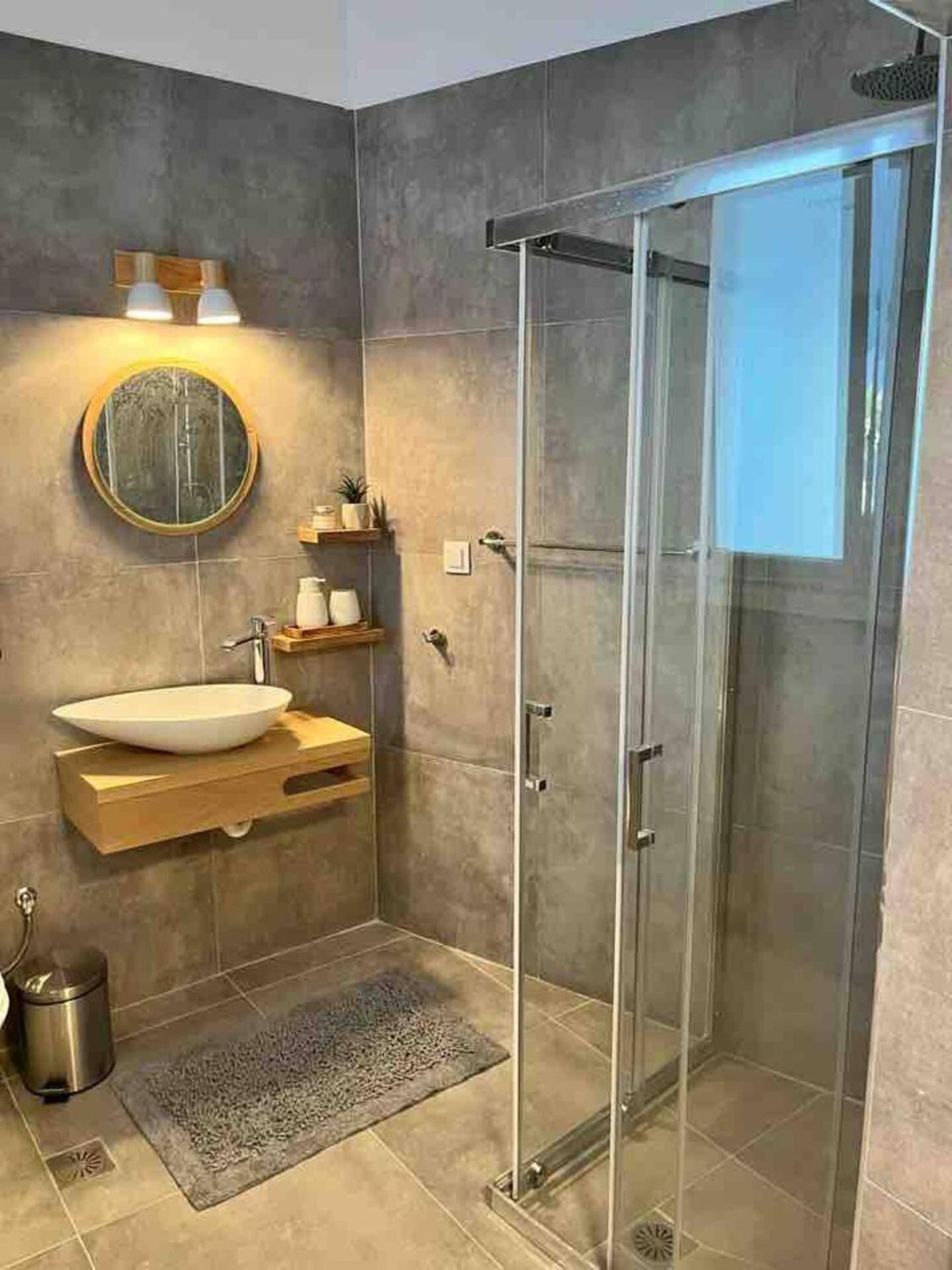 Emvatis Luxury Apartments E1 Hébergement de vacances Kíthnos